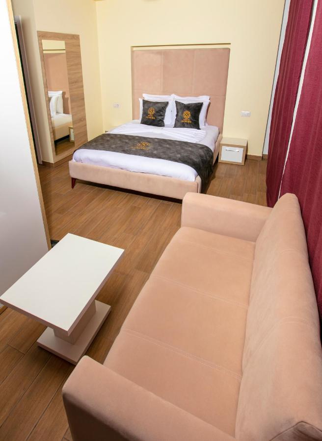 Hotel Sonoma Kosovo Polje Экстерьер фото